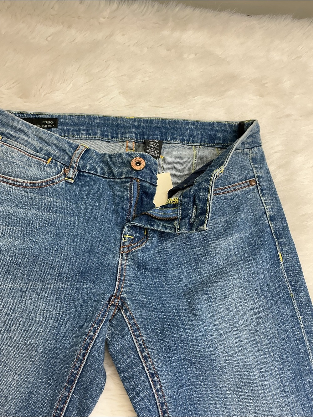 NWT - Buffalo -Pamela Low Rise Stretch Bell Bottom - Sz 29 - Picture 8 of 12